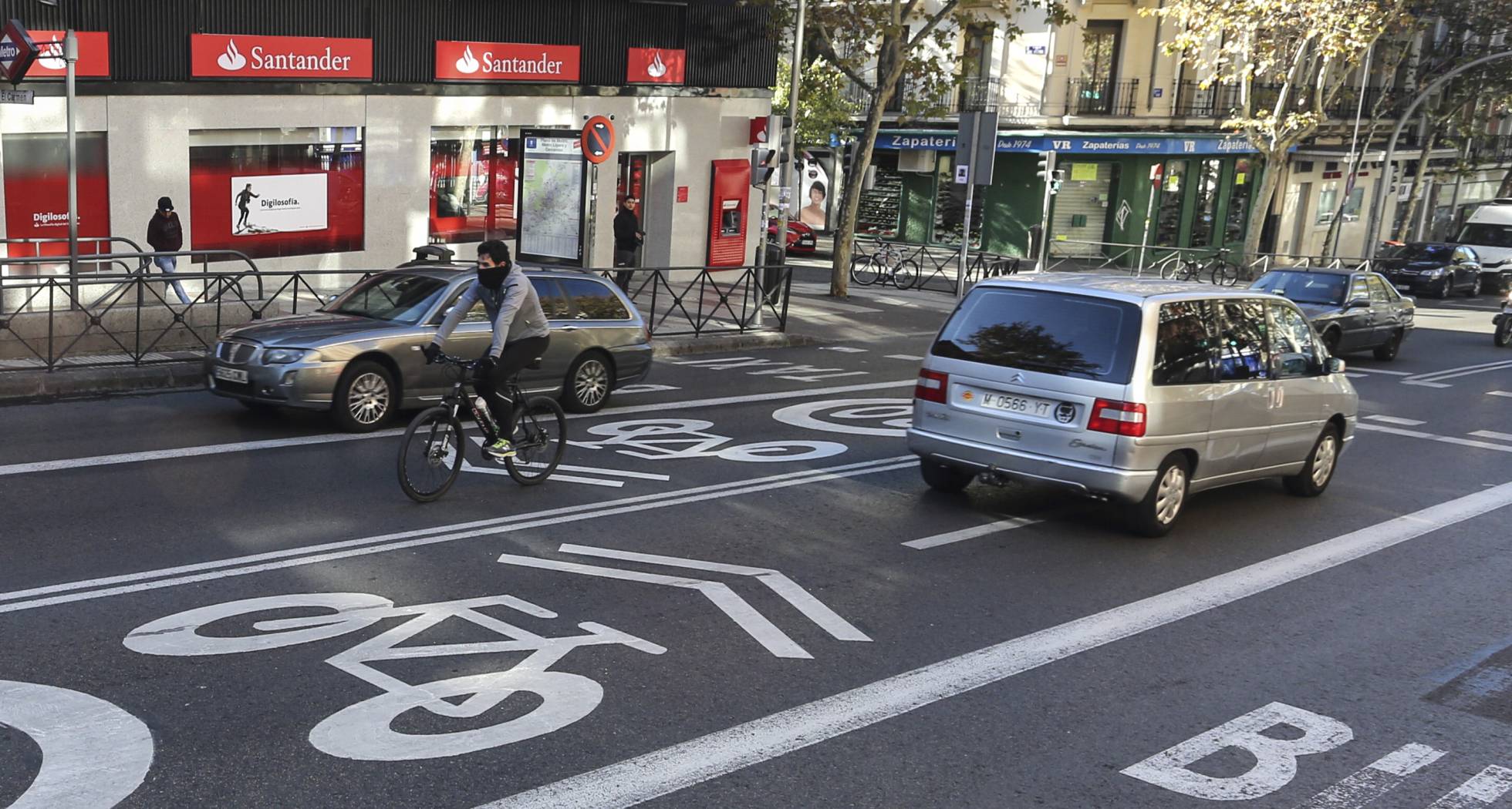 Avenida de la Albufera.