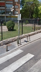 Cruce peligrosos. Acera no viable. Manuel_Aguilar_con_Rioja.jpg