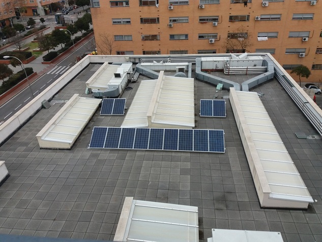 Centro_Cultural_Valdebernardo_(Distrito_de_Vicálvaro).jpg