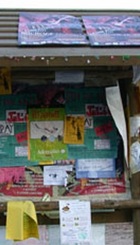 Tablón en la UCM.