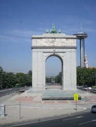 Arco de la Victoria, 1956