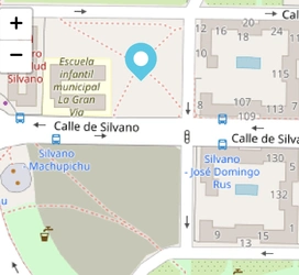 Descampado junto a la escuela infantil