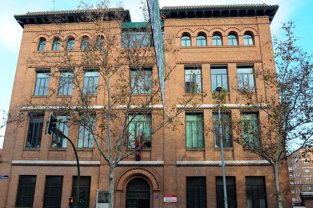 CEIP Jaime Vera, calle Bravo Murillo