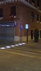 Seguridad_vial_-_paso_peatones_luminoso.jpg