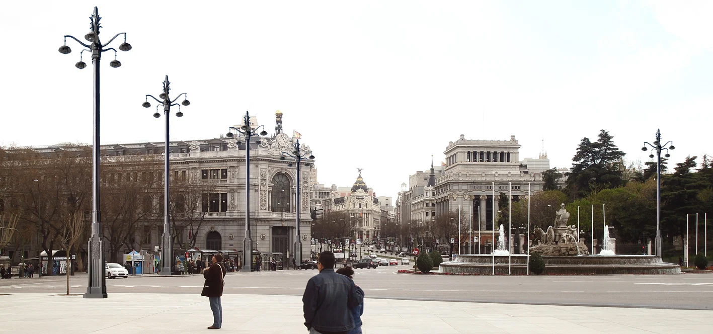 Farolas antiguas en Cibeles