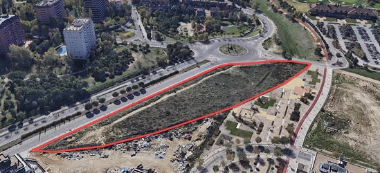 Ajardinamiento de zona verde en Arroyo del Fresno
