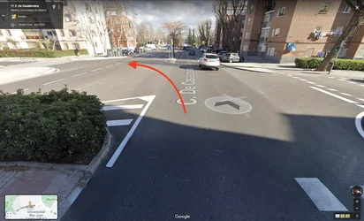 Propuesta de giro desde imagen captada en Google Street View