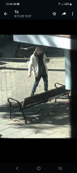 Borracho en  plena acción a las 10 de la mañana