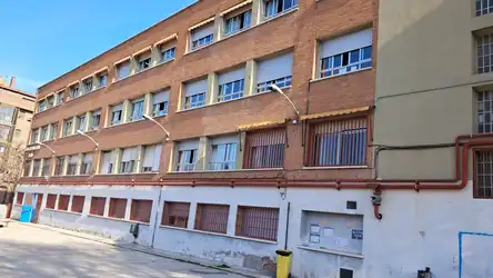 Edificio L del colegio