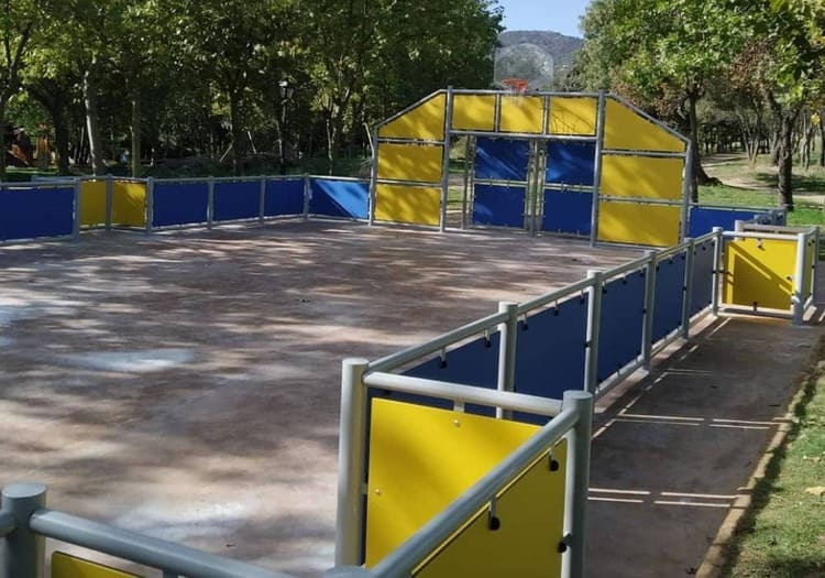 Ejemplo de pista polideportiva
