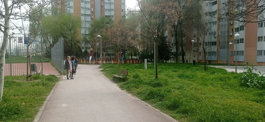 En Parque Infantil del Distrito de Ciudad Lineal, Costillares. 