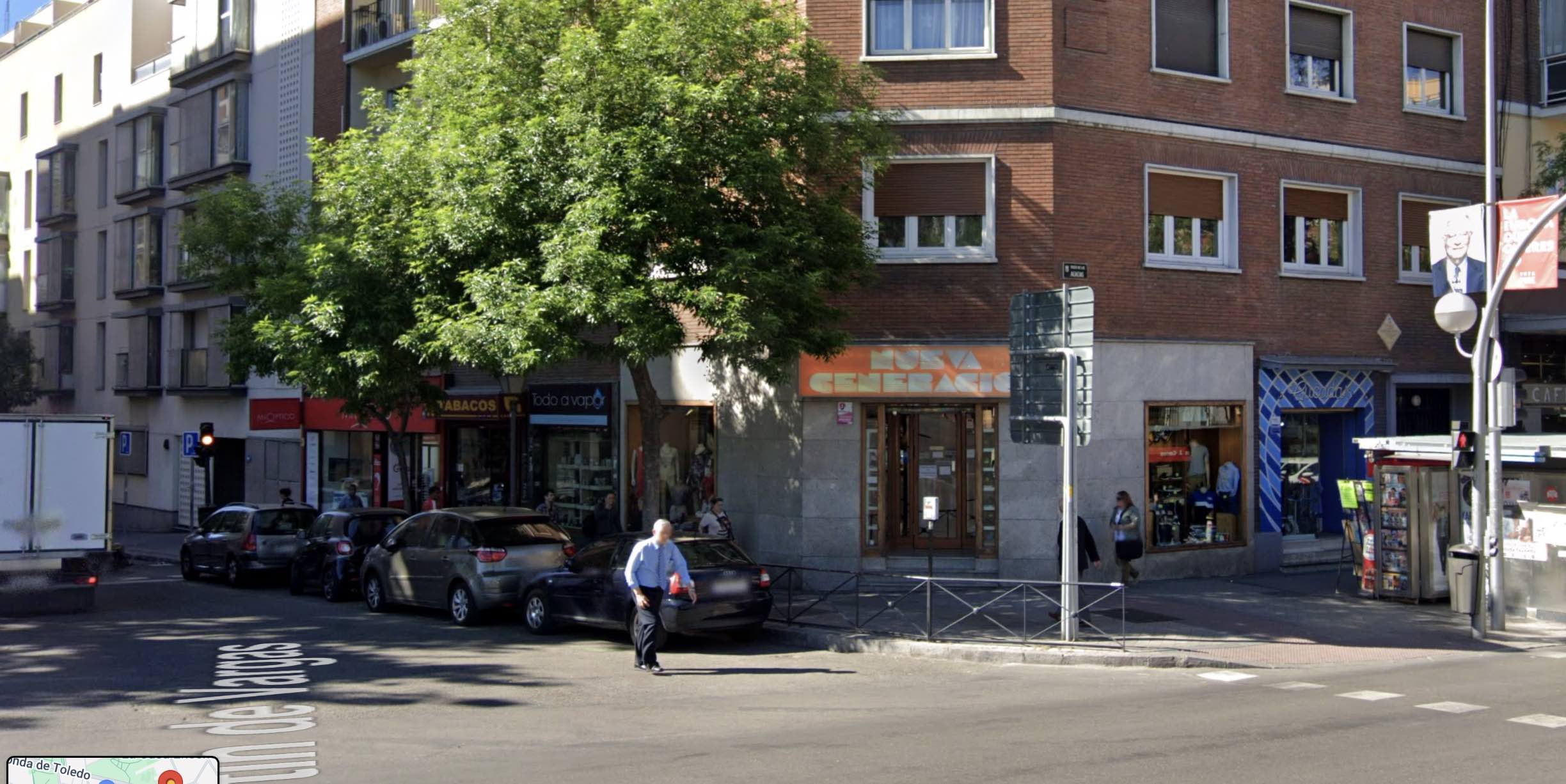 Paseo de las Acacias con Martín de Vargas