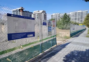 Cerramiento_y_cartelería.JPG