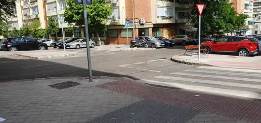 4.2._Calle_Ponferrada_web_cruce.jpg