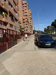 200 metros sin nada de sombra en Calle Sinesio Delgado números 22 a 12